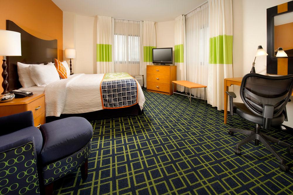 Fairfield & By Marriott Airport South Hotel