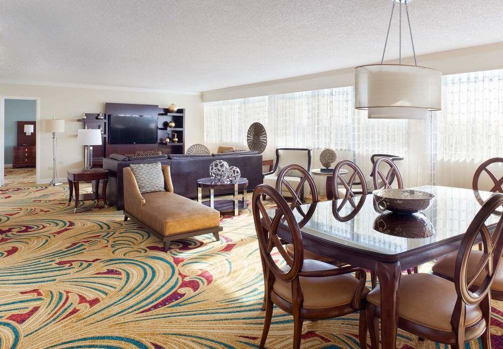 Airport Marriott