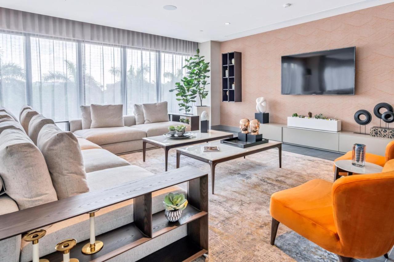 Luxury In Downtown Doral Apartamento Miami