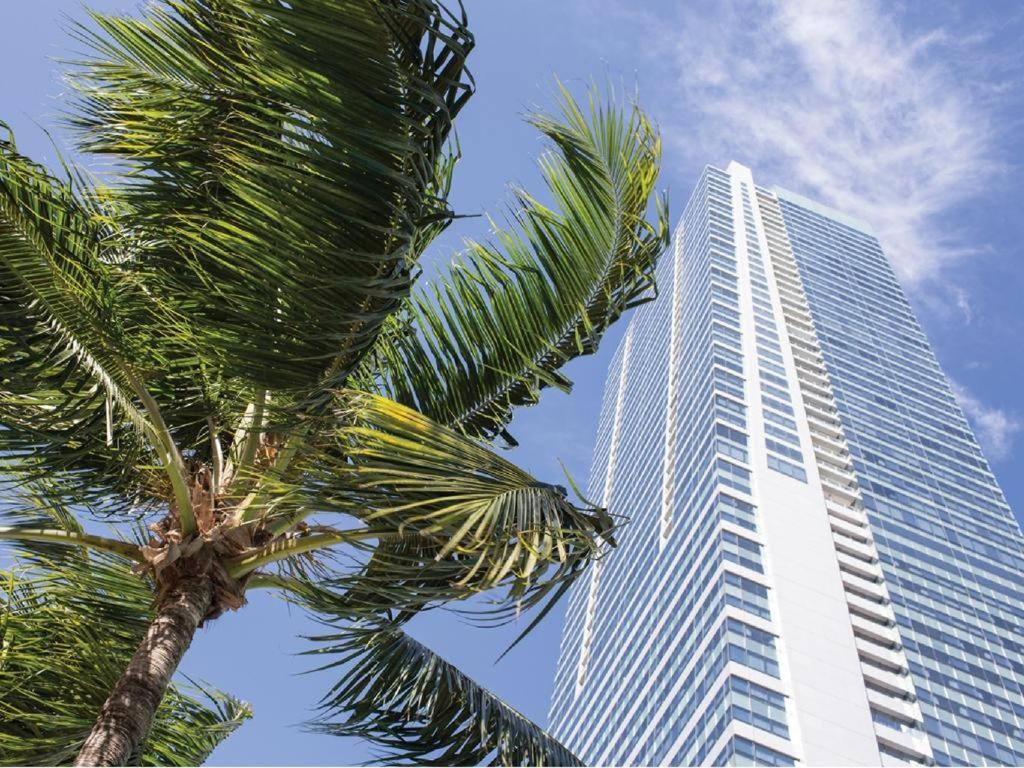 Private At Four Seasons Brickell 5* Miami