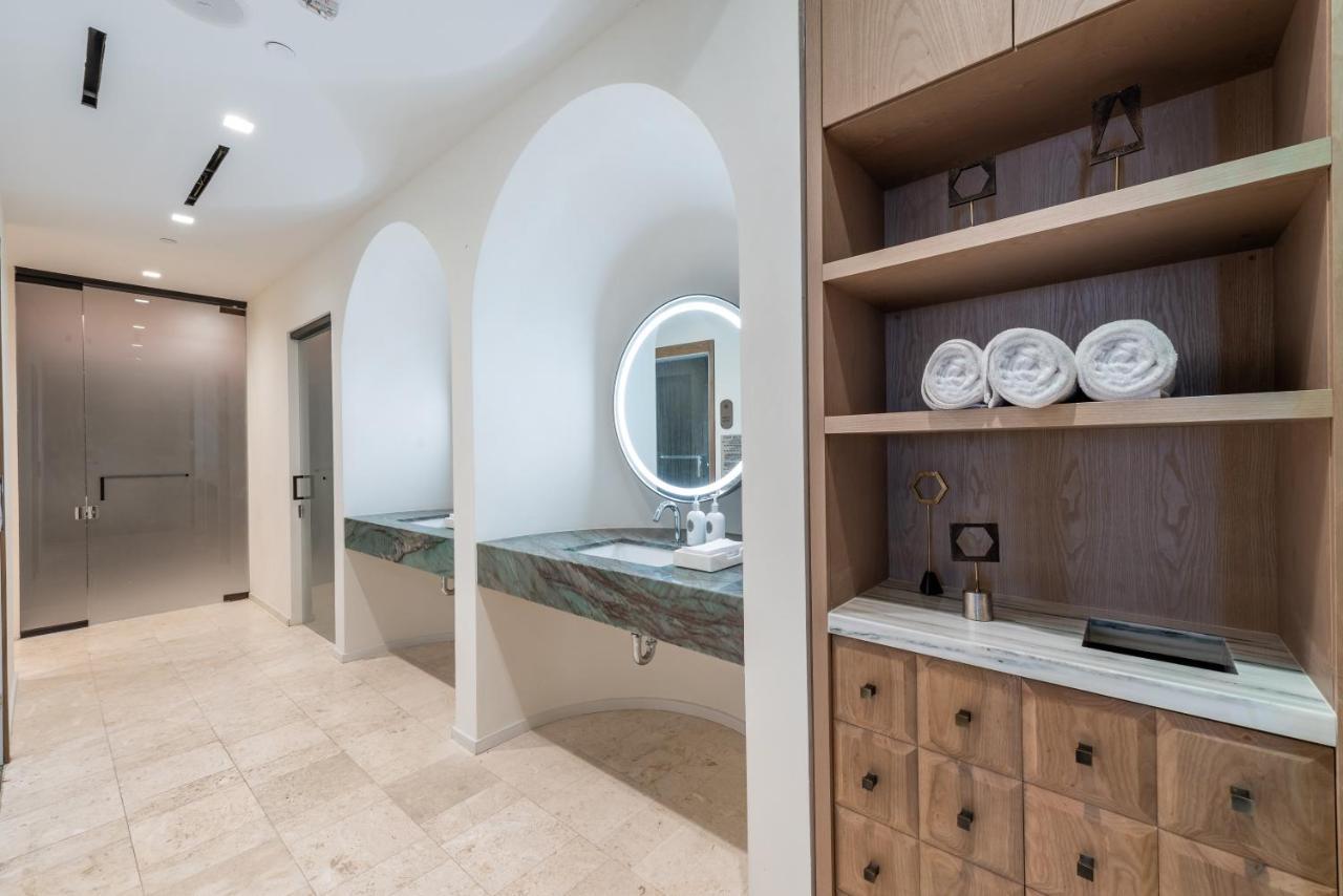 212 Located At Sls Lux Brickell, Managed And Operated By And The Beaches