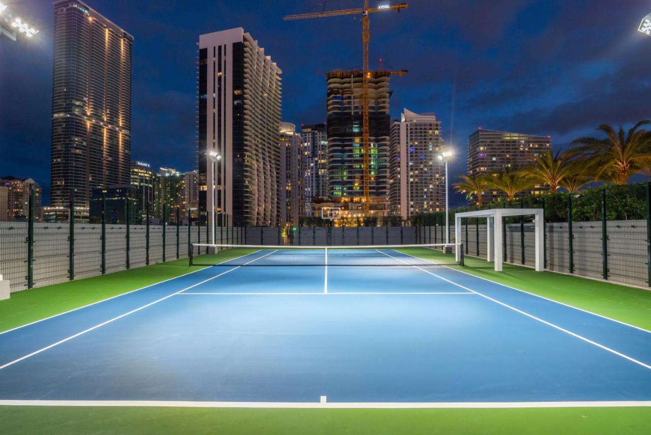 Aparthotel 212 Located At Sls Lux Brickell, Managed And Operated By And The Beaches 4*