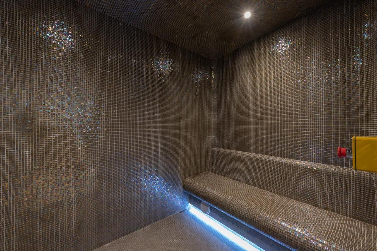 Aparthotel 212 Located At Sls Lux Brickell, Managed And Operated By And The Beaches 4*