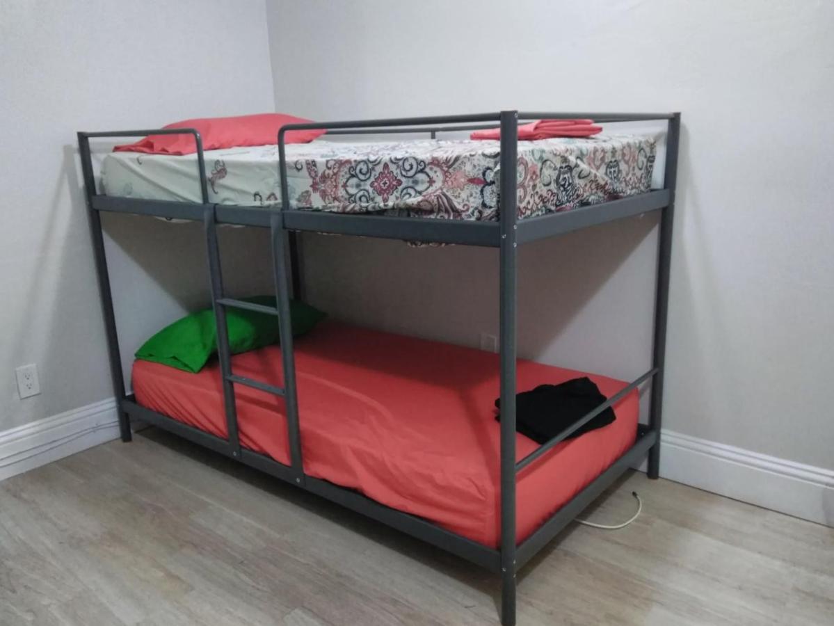Miami Cheapest Place Hostel *