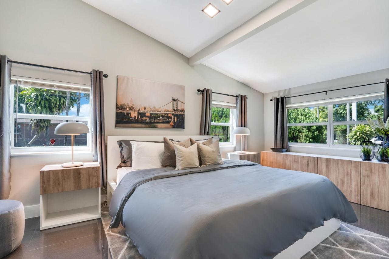 Luxury Chill Close To: South Beach/airport/wynwood/design District/4 Free Gated Parking