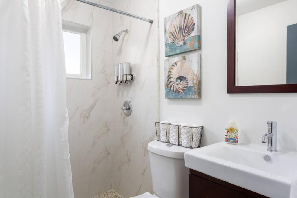 Casa Madeira @ The Heart Of Design District Holiday home *