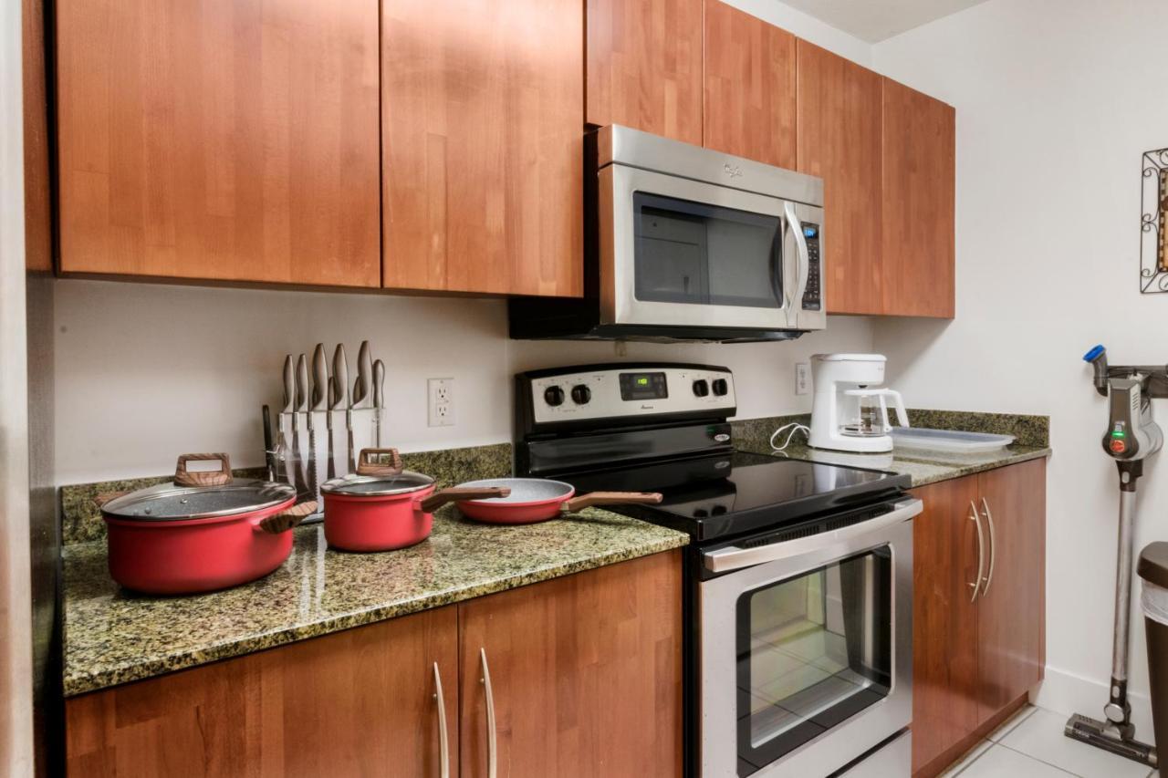 Downtown Brickell Spacious 4 Bedrooms 6 Beds Miami