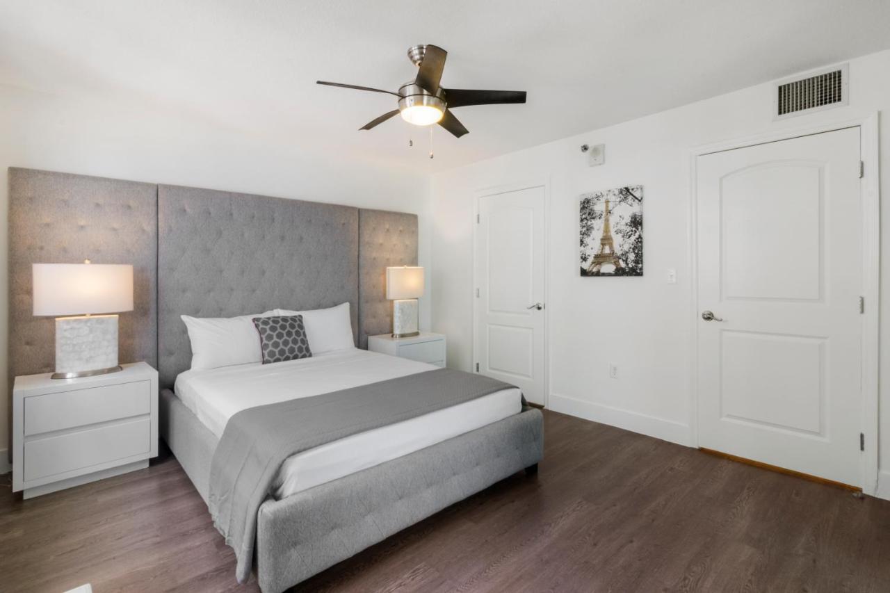 Apartment Downtown Brickell Spacious 4 Bedrooms 6 Beds *