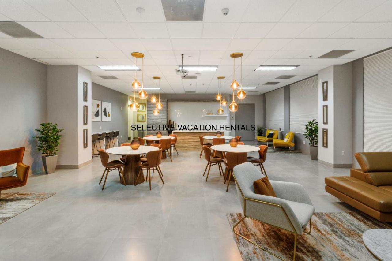 Downtown Brickell Spacious 4 Bedrooms 6 Beds * Miami