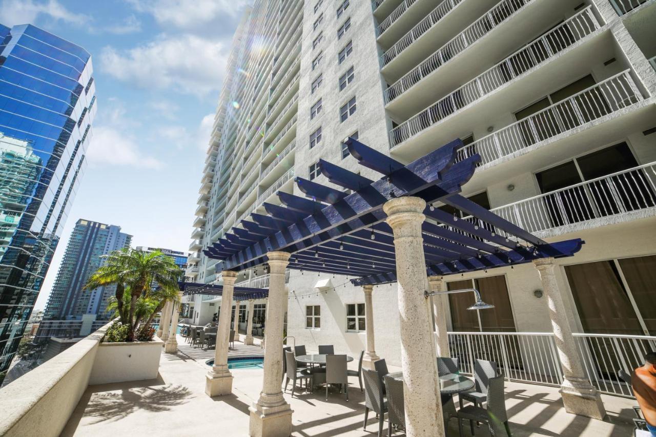Apartment Downtown Brickell Spacious 4 Bedrooms 6 Beds *