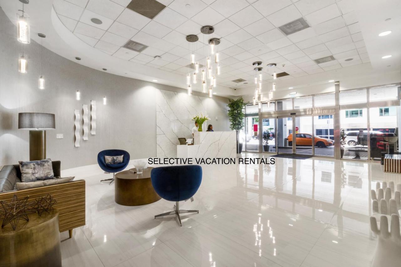 Downtown Brickell Spacious 4 Bedrooms 6 Beds * Miami