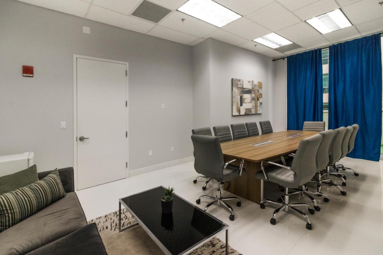 Downtown Brickell Popular 4 Bedrooms Bayview * Miami