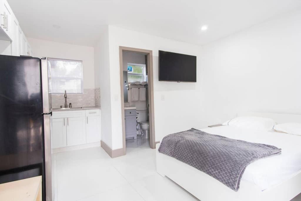 Villa Modern Studio In Heart Of