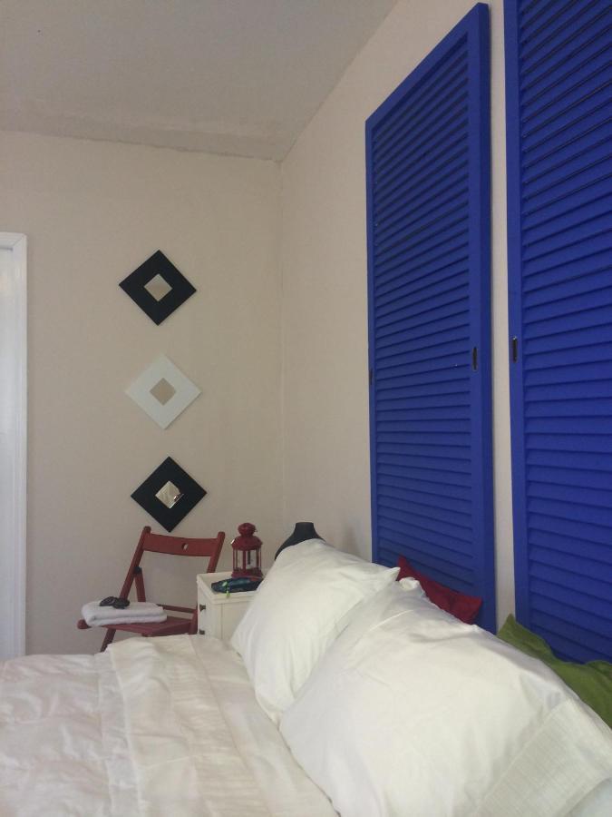 Chic And Comfortable Free Street Parking Apartment Miami