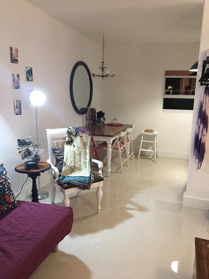 Apartamento Private Blocks From Coconut Grove Miami