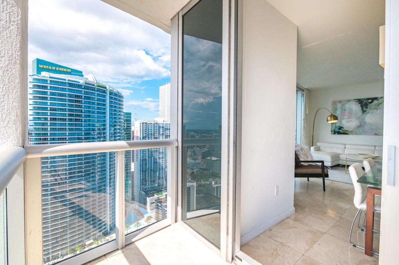 High Rise Luxury Ocean Corner Unit 2/2 - Icon Brickell Apartment *
