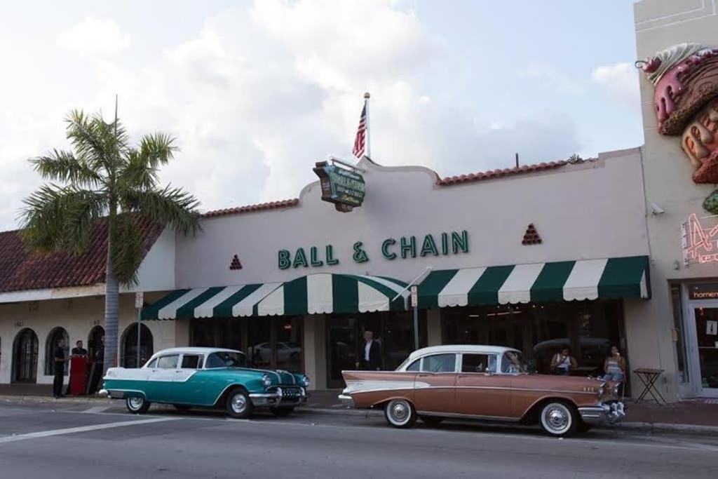 Independent In Little Havana Apartment
