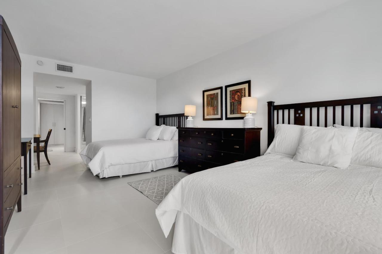 Newly Remodeled - Key Colony Apartment *