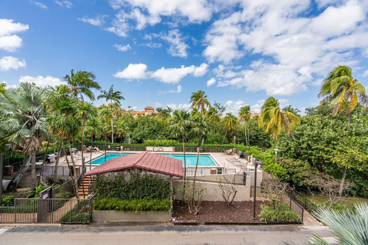 Newly Remodeled - Key Colony Apartamento