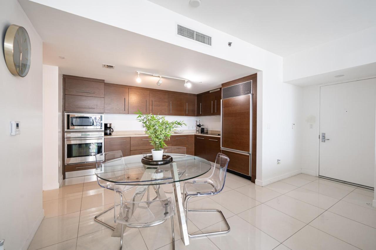 Icon Brickell-29th Floor Ocean Views-free Apartment
