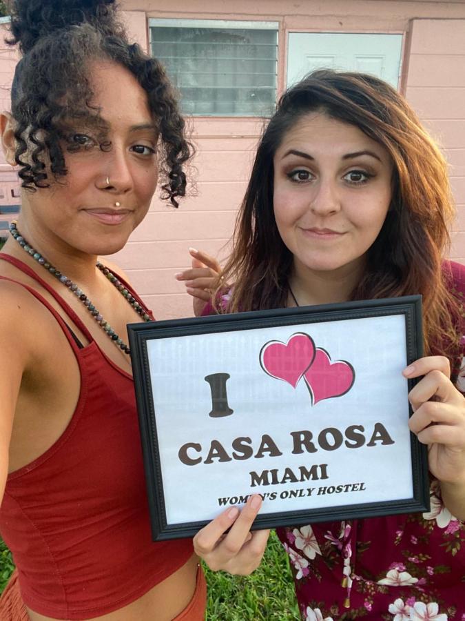 Hostel Casa Rosa Women's