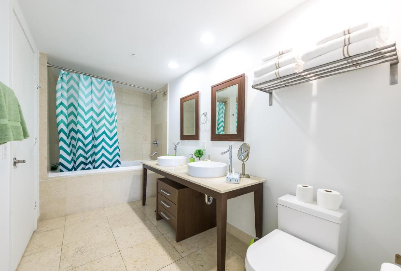 Waterfront Spacious Luxury 1 Bedroom Iconbrickell Apartment *