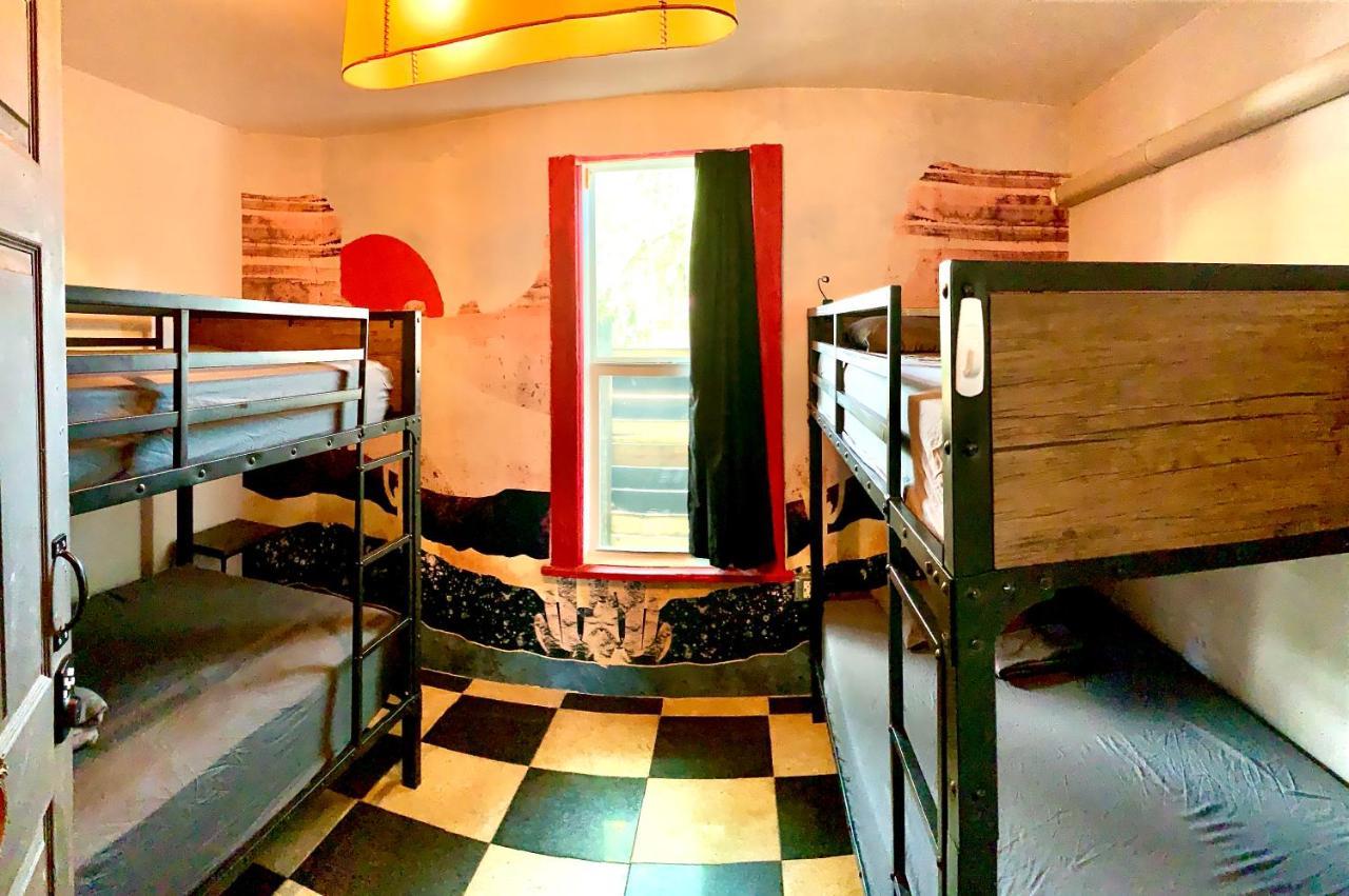 Villa Magical, Unique At Boho Restaurant & Bar