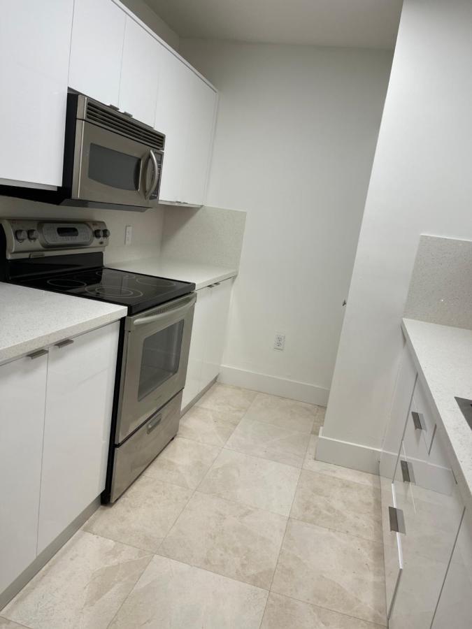 Apartment Downtown Brickell Bay & Pool View 4 Bedrooms Miami