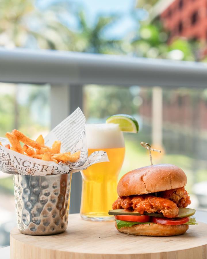 Hyatt Centric Brickell 4*