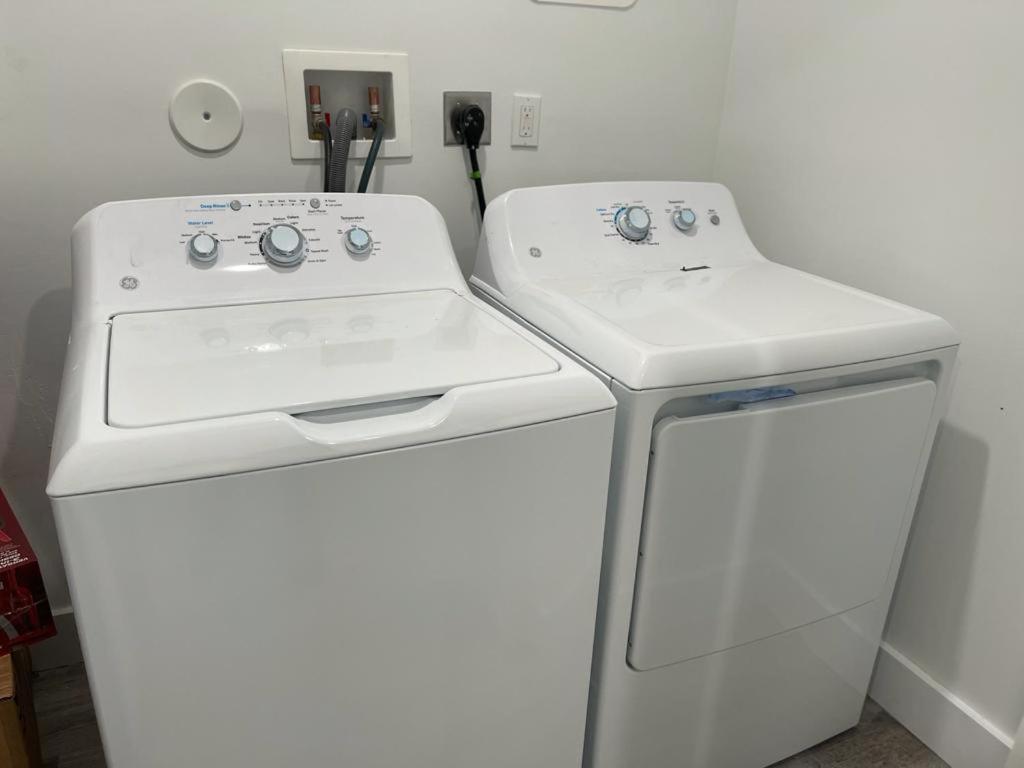 New Modern Cozy Apt Mins Away From South Beach And Wynwood Includes Free Parking Apartment *