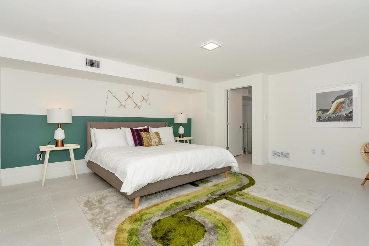 Roami At Grove 27 Apartamento Miami