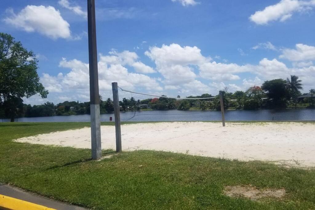 Entire 1 Lakes Apartment