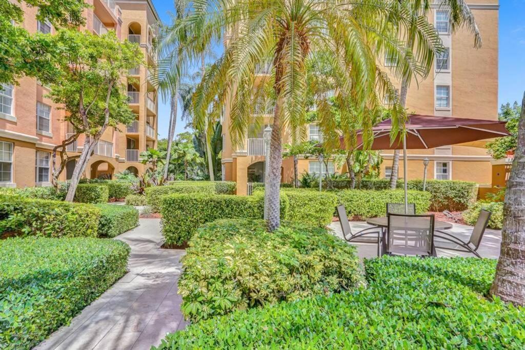 Renovated Cozy The Yacht Club At Aventura Parking Included Apartment Miami