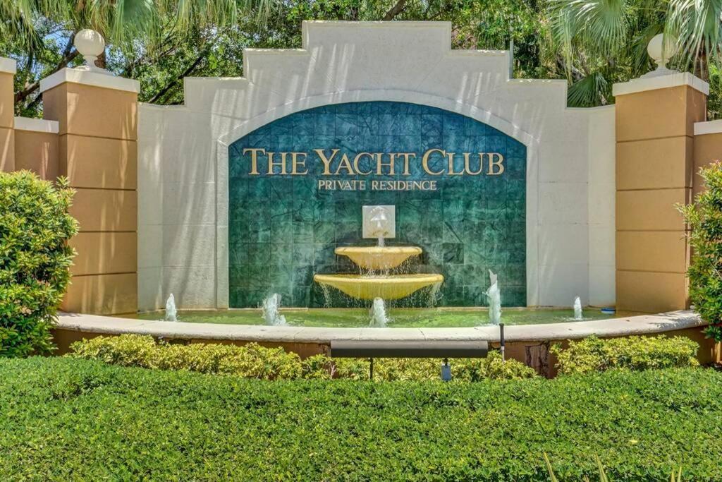 Renovated Cozy The Yacht Club At Aventura Parking Included * Miami
