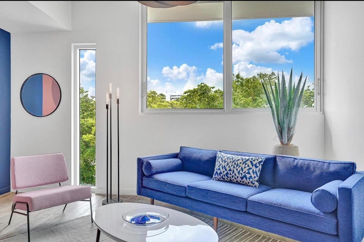 Apartment Design District Suites Miami