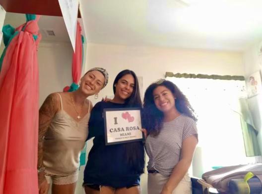 Casa Rosa Women's Hostel Miami