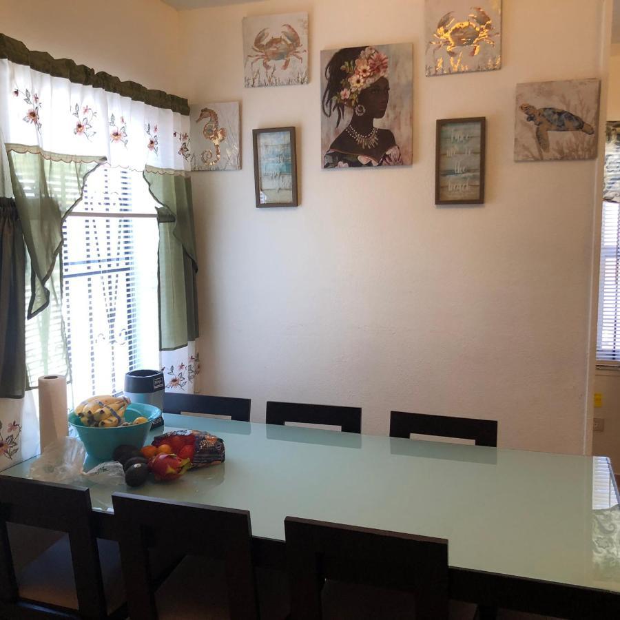 Casa Rosa Women's Hostel Miami