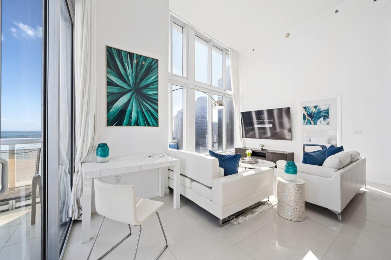 Iconic Luxurious High Ceilings Unit Brickell W Apartment *