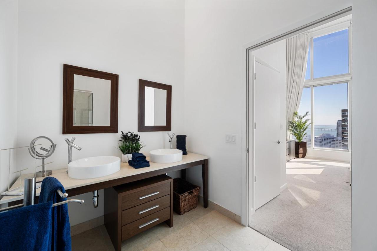 Apartment Iconic Luxurious High Ceilings Unit Brickell W Miami