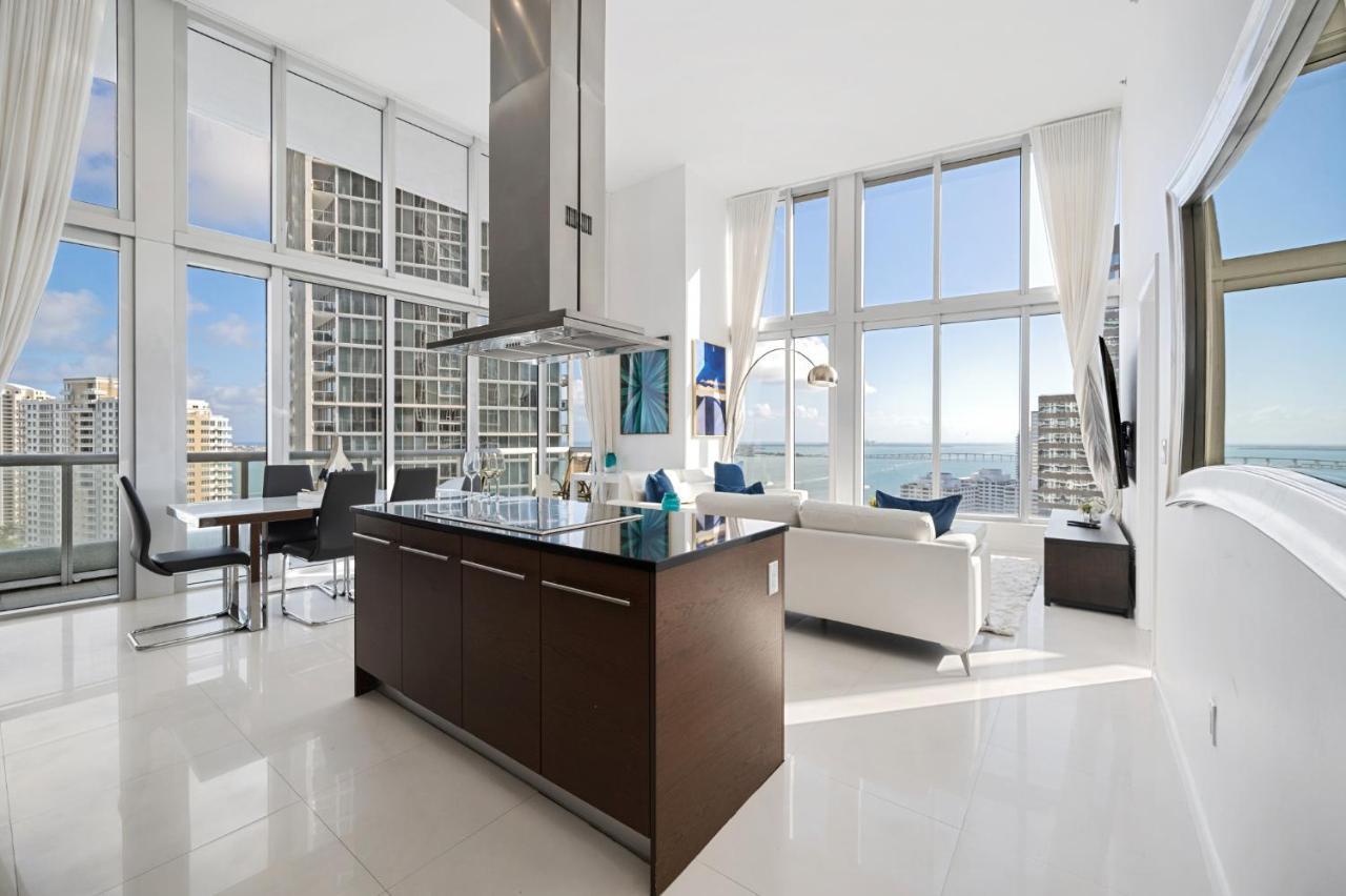 Iconic Luxurious High Ceilings Unit Brickell W * Miami
