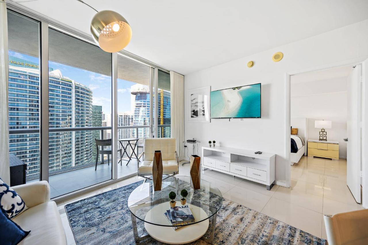 Majestic High Rise Unit With Ocean View *