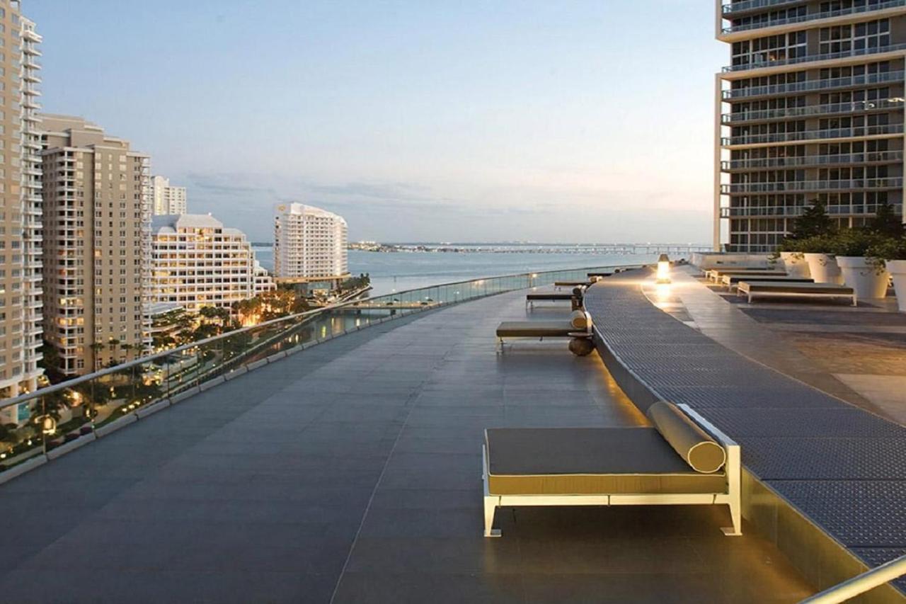 Majestic High Rise Unit With Ocean View * Miami