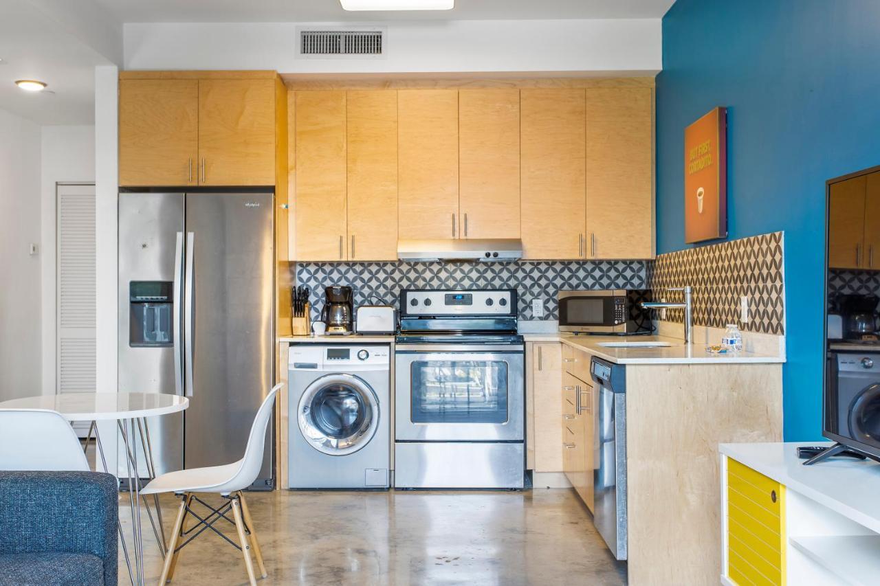 Little Havana 1 Bedroom *