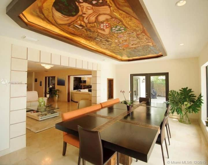 Toscana - Luxury With Pool Villa