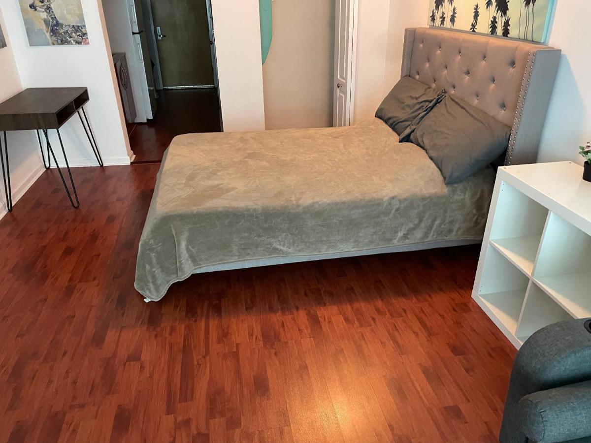 Prime Location Studio In Brickell Apartment *