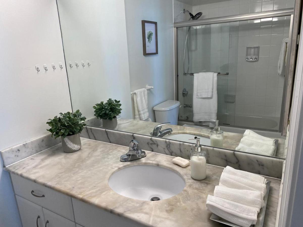Apartment Beautiful Large Apt 2 Brm With Ocean Views In Brickell Miami