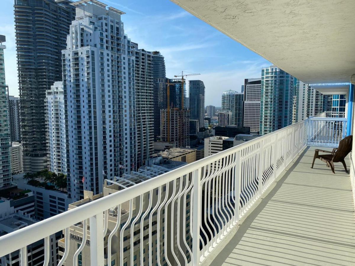 Apartment Beautiful Large Apt 2 Brm With Ocean Views In Brickell *