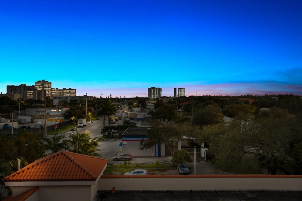 Lofts Of Aventura Apartamento *