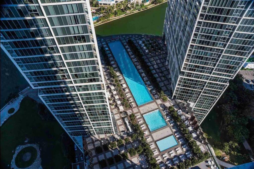 Downtown At The W - Icon Brickell Apartment