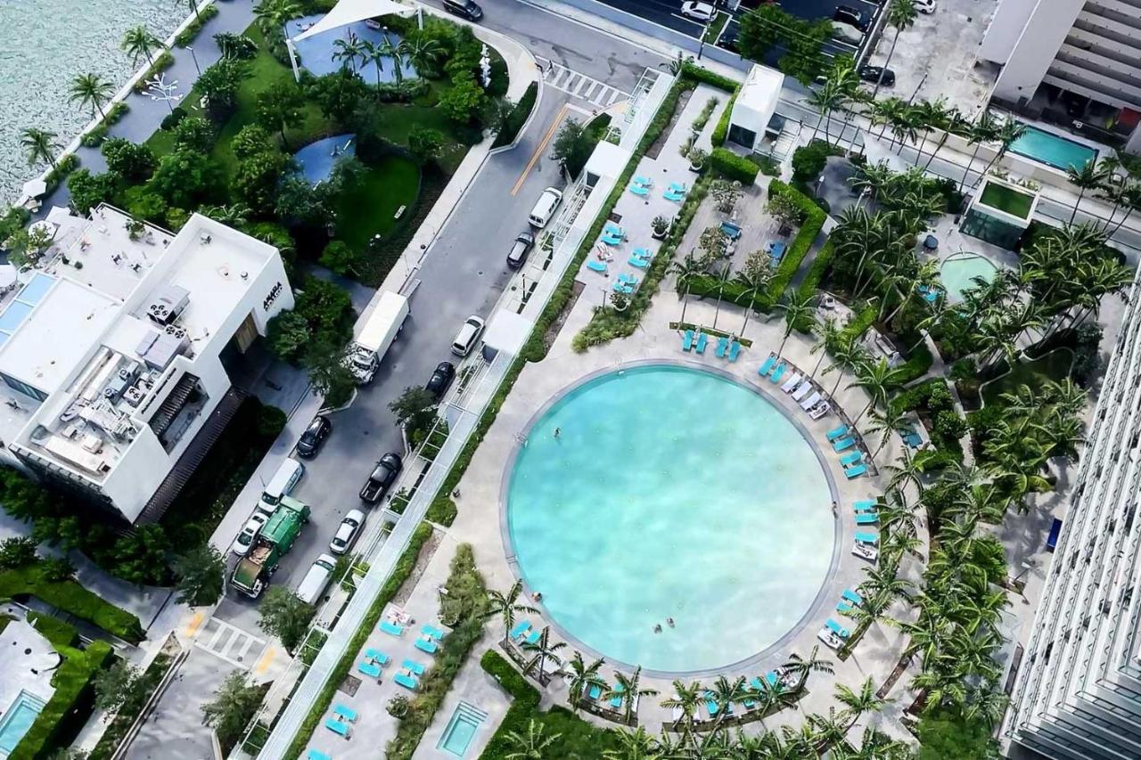 Luxe With Community Pool And Hot Tub! Miami